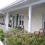 Birchwood Inn