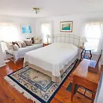 Blue Point - Pet Friendly With Outdoor Shower!