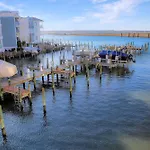 Sunset Bay Villa 212 - Pet Friendly & Waterfront View!
