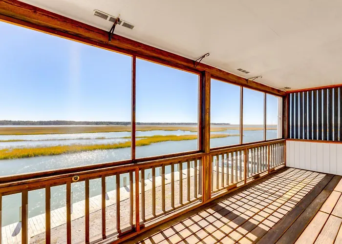 3 Mi To Beach Waterfront Condo In Chincoteague!