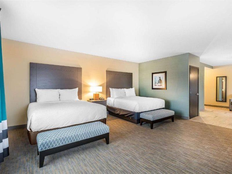 Marina Bay & Suites, Ascend Collection 3*