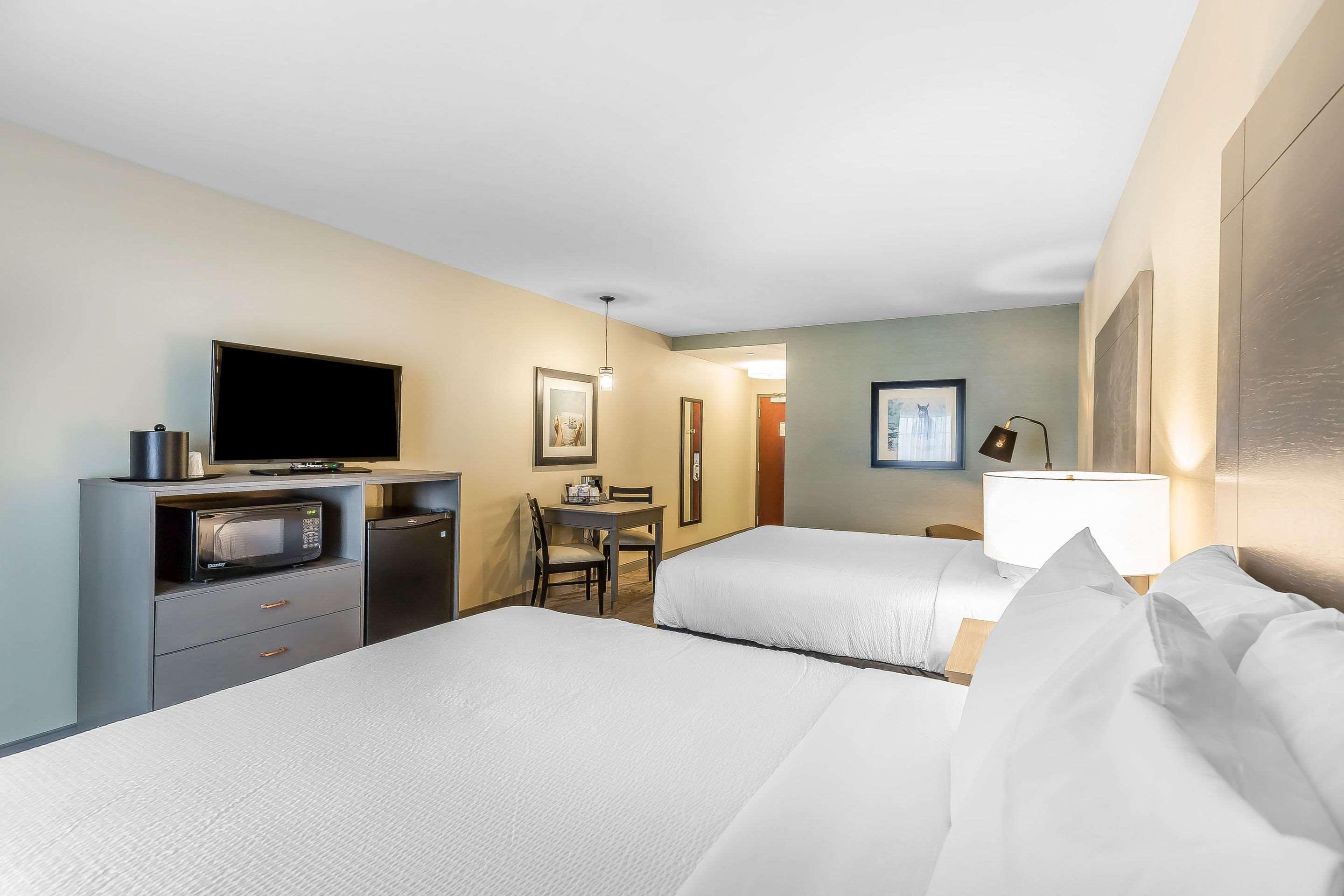 Marina Bay & Suites, Ascend Collection 3*