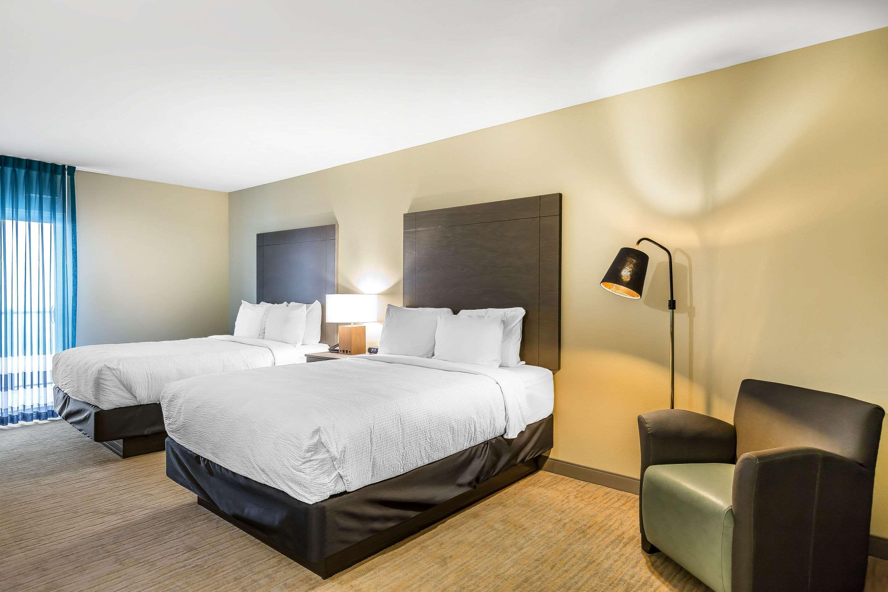 Marina Bay & Suites, Ascend Collection 3*