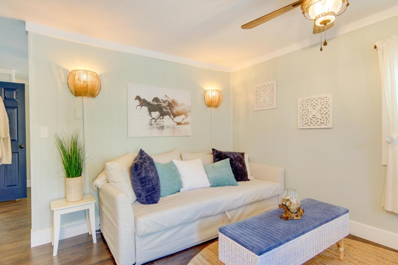 With Deck Walk To Waterfront *