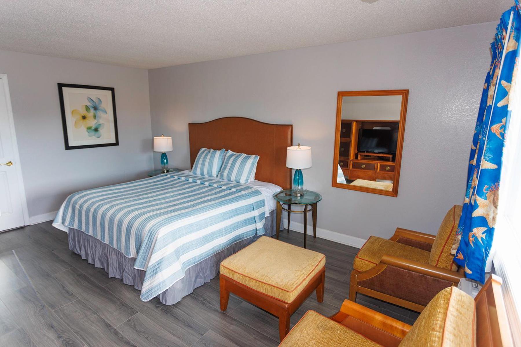 Atlantic Shores And Hotel Chincoteague