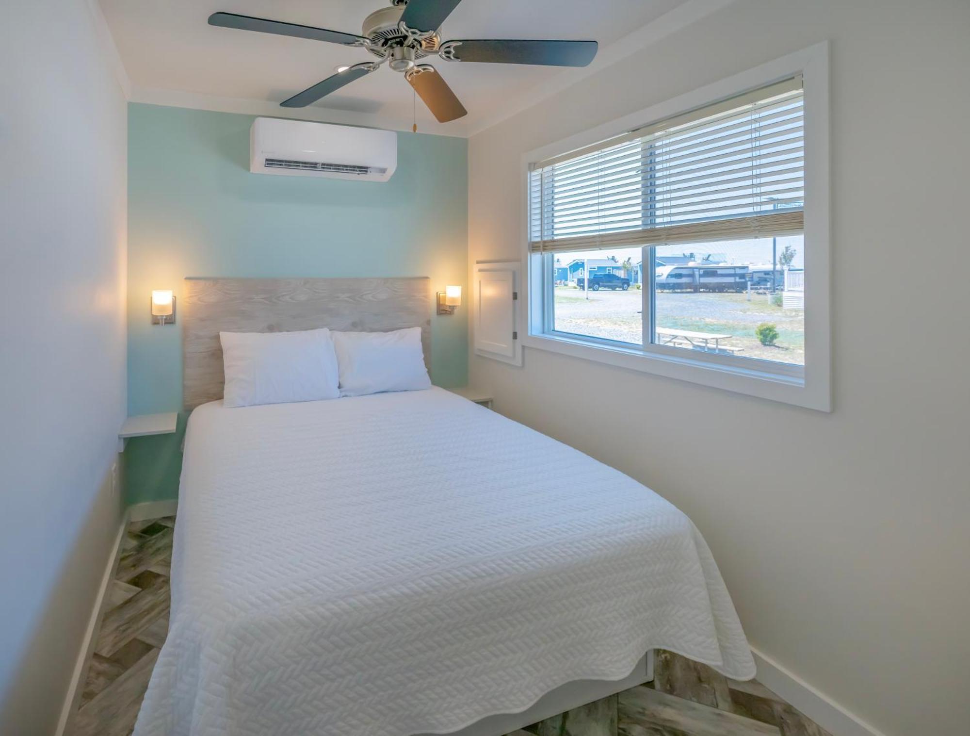 Bay Rv & Holiday home
