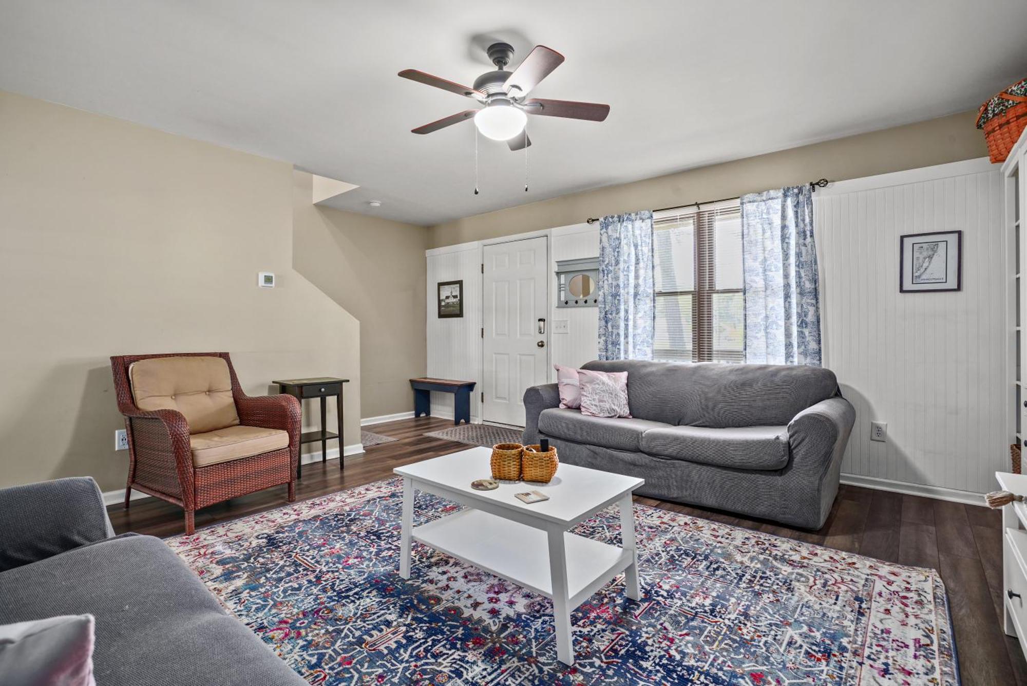 Holiday home Gone Coastal - Pet Friendly With Screened Porch! Chincoteague