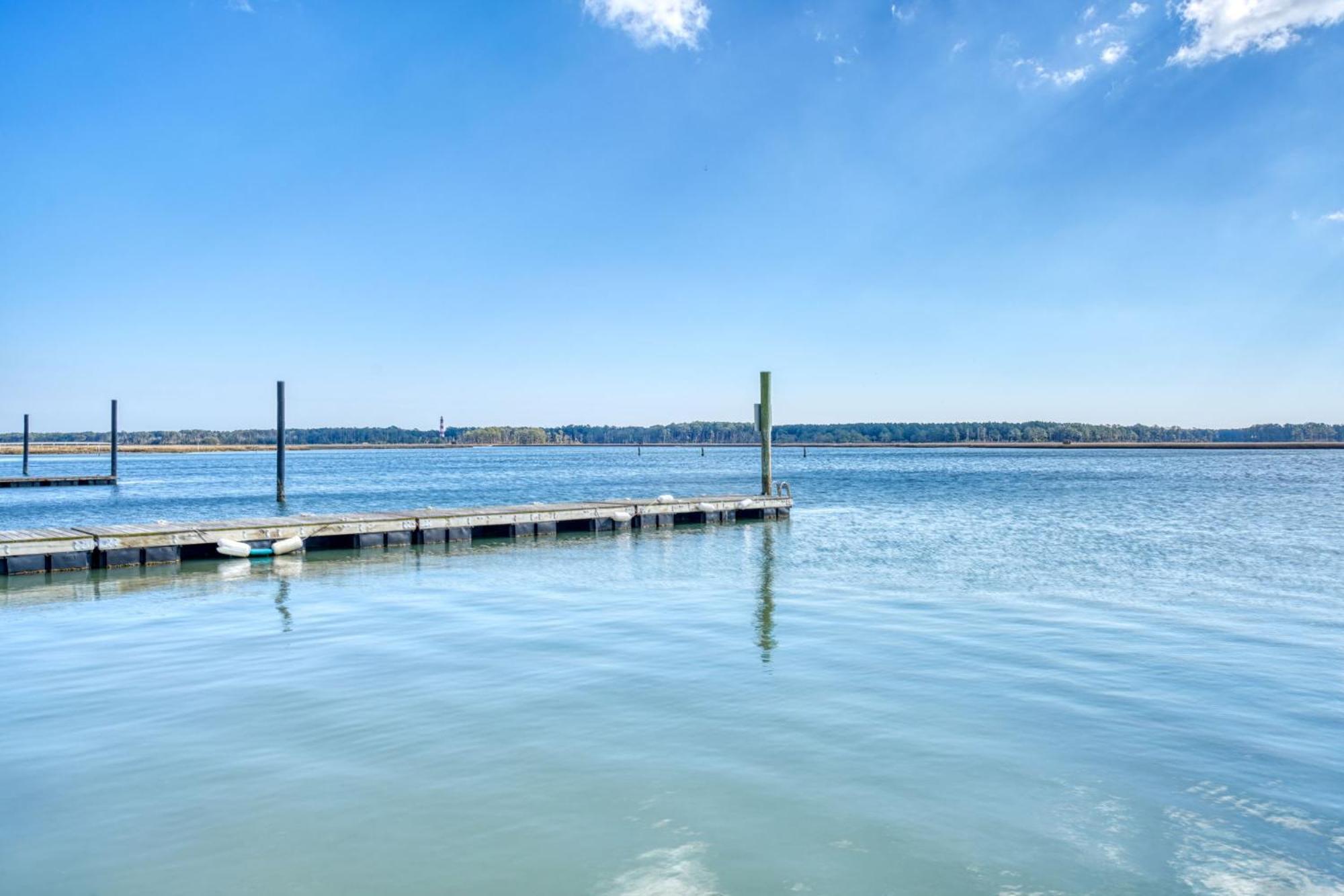 Dancing Waters At Sea Tag - Waterfront Condo! Holiday home *