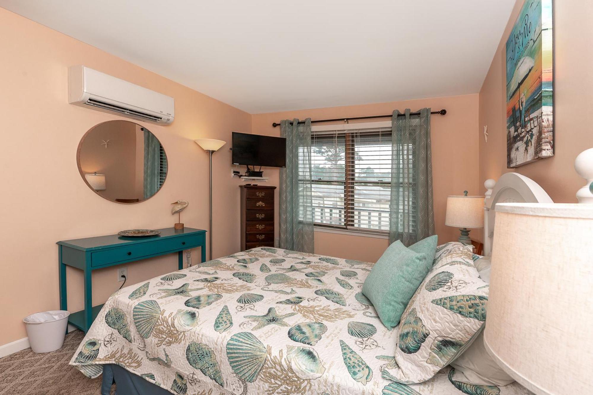 Dancing Waters At Sea Tag - Waterfront Condo! *