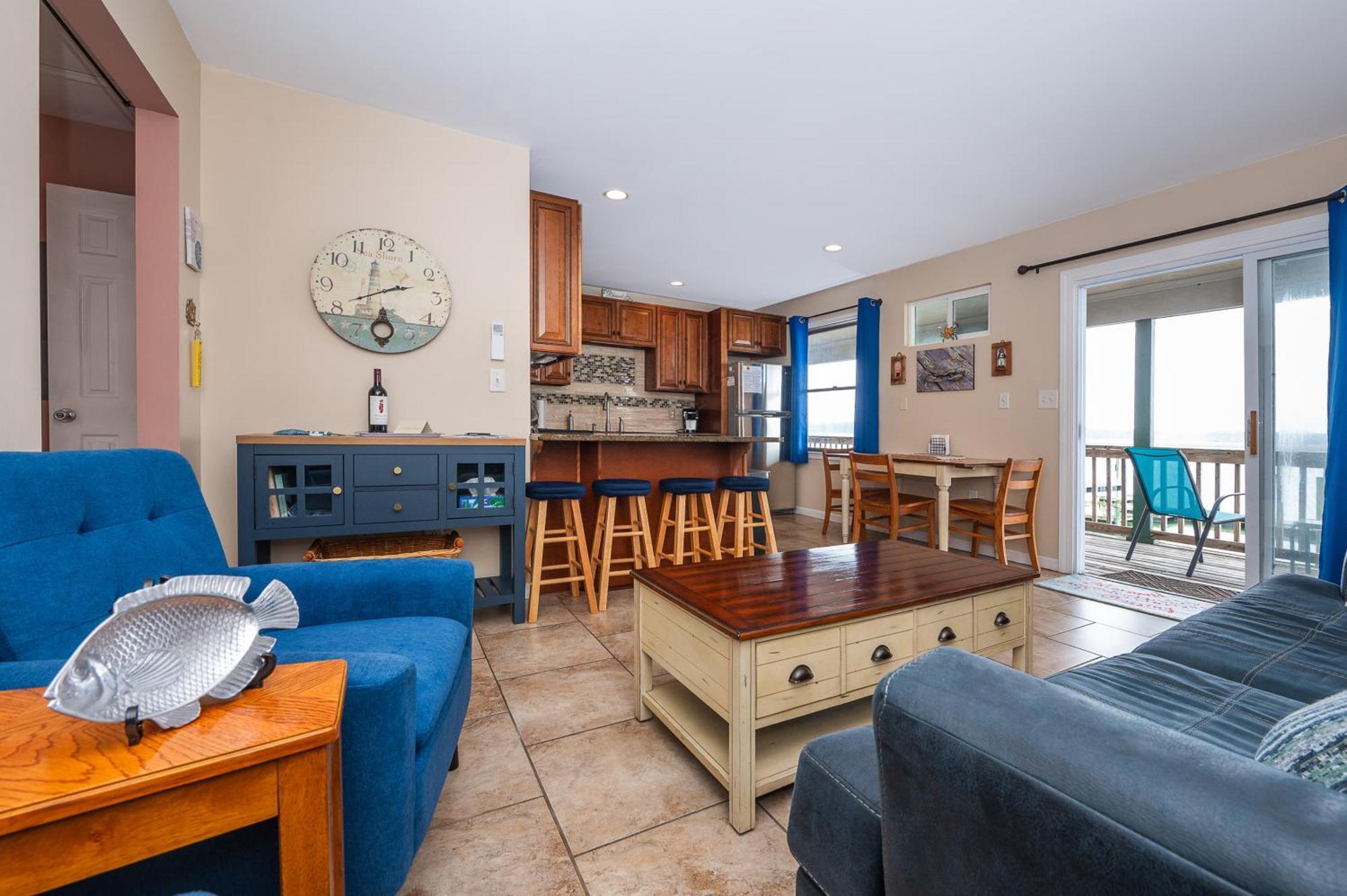 Dancing Waters At Sea Tag - Waterfront Condo! Holiday home