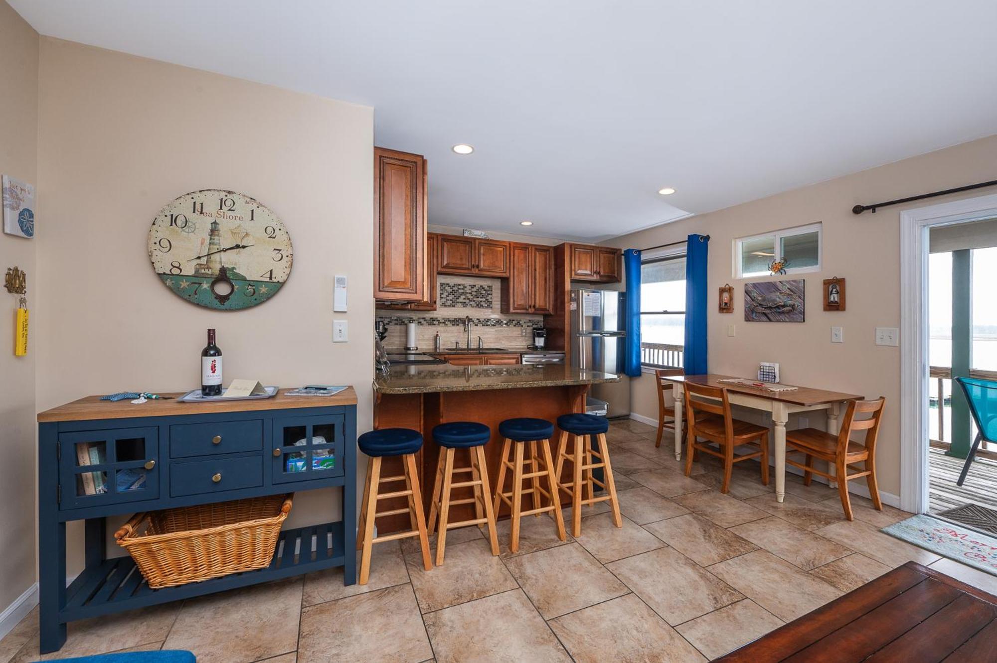 Dancing Waters At Sea Tag - Waterfront Condo!