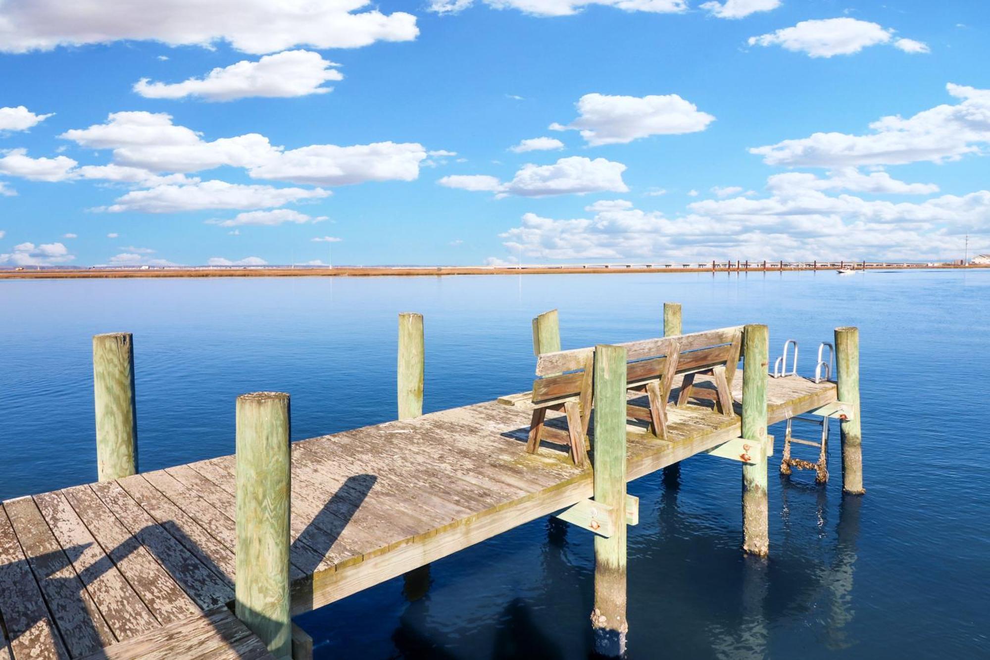 Charlie's Bayside Retreat - Pet Friendly, In Town! Holiday home *