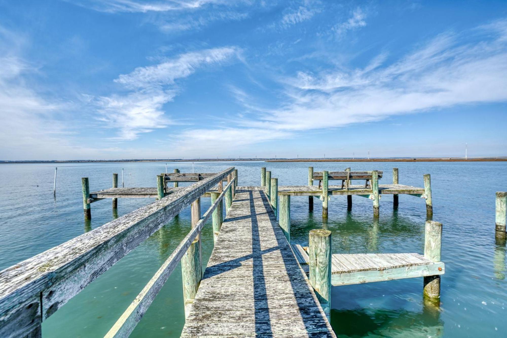 Charlie's Bayside Retreat - Pet Friendly, In Town! Holiday home Chincoteague
