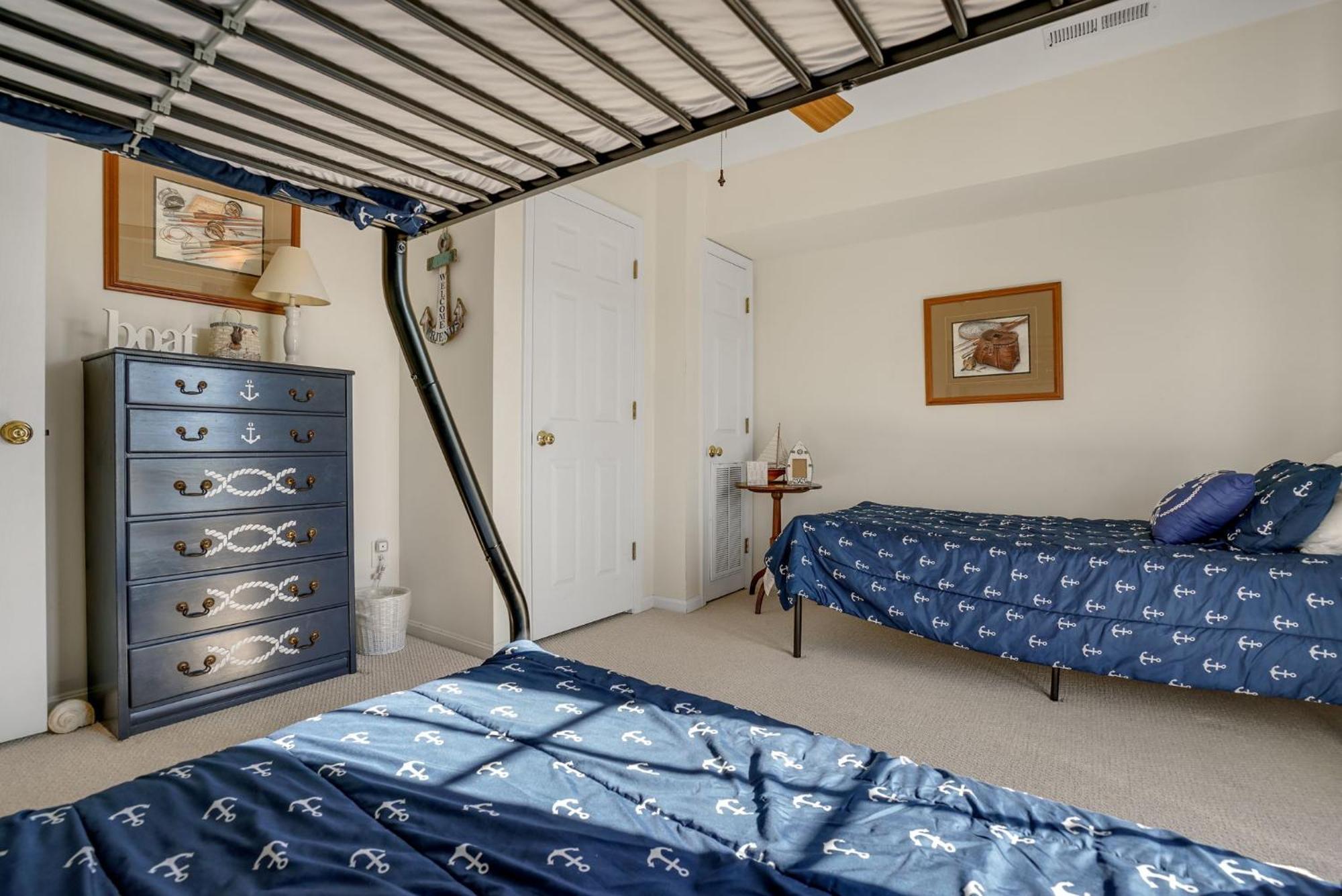 Holiday home Charlie's Bayside Retreat - Pet Friendly, In Town! *