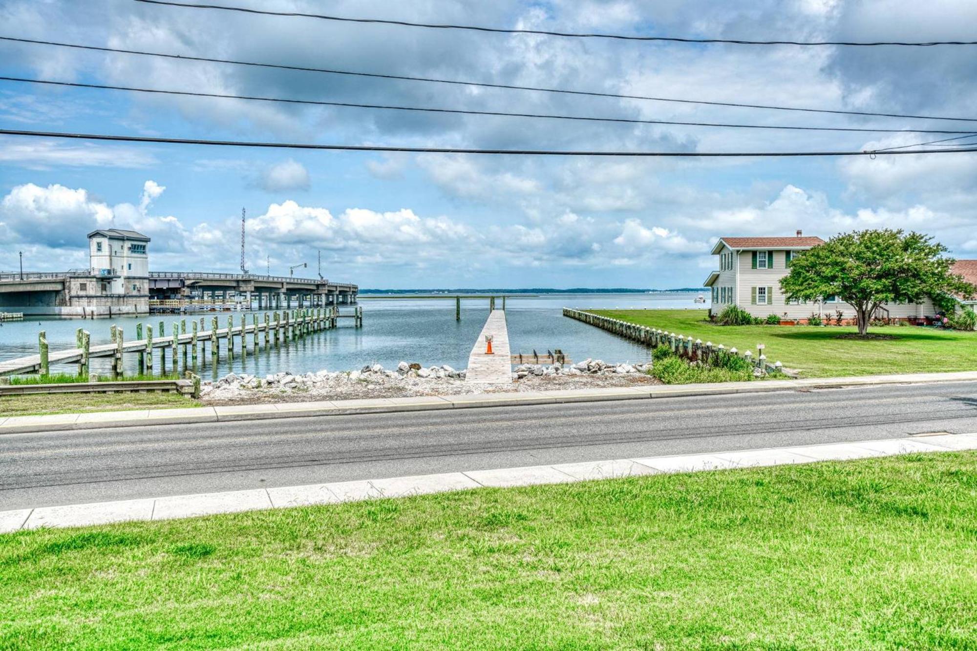 Blue Marlin - Pet Friendly With Private Dock! Holiday home *