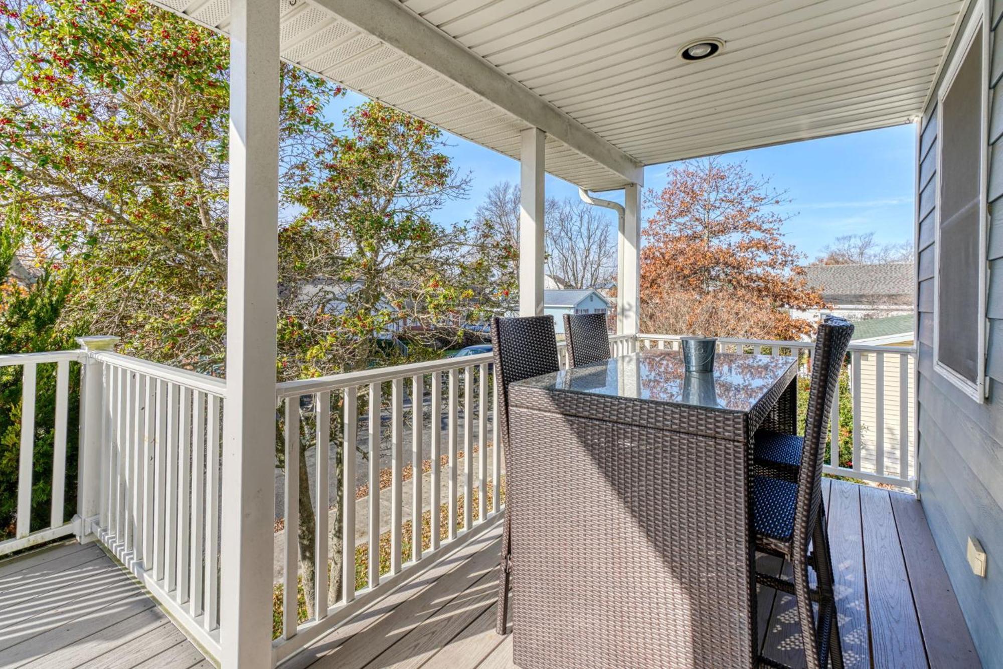 Holiday home Haven - Modern Home; Close To Town! *