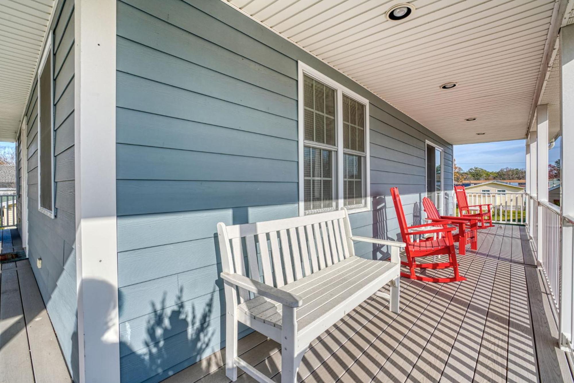 Haven - Modern Home; Close To Town! Holiday home