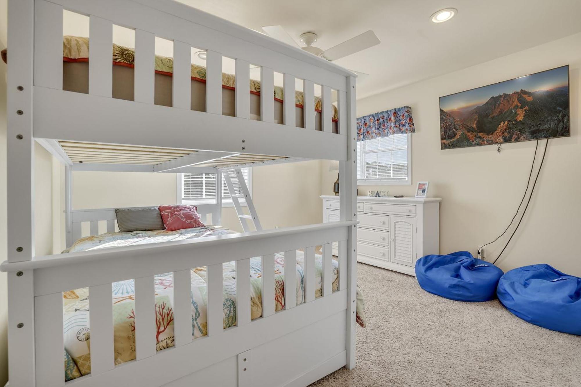 Holiday home Haven - Modern Home; Close To Town! Chincoteague