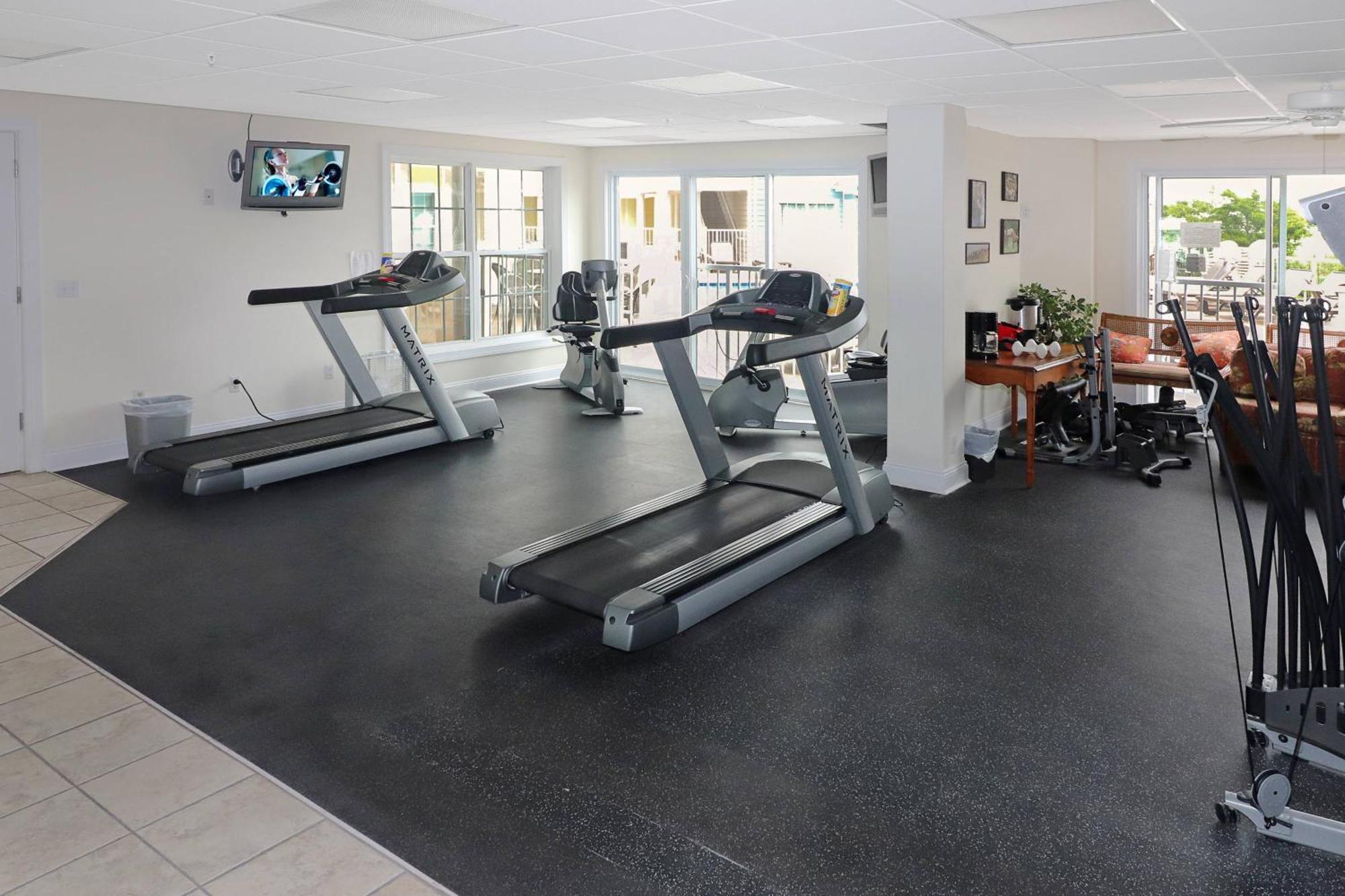 Sunset Bay 312 - Waterfront & Includes A Boat Slip! *