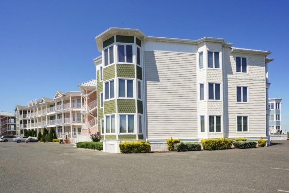 Holiday home Sunset Bay 206 - Waterfront & Shared Pool! *