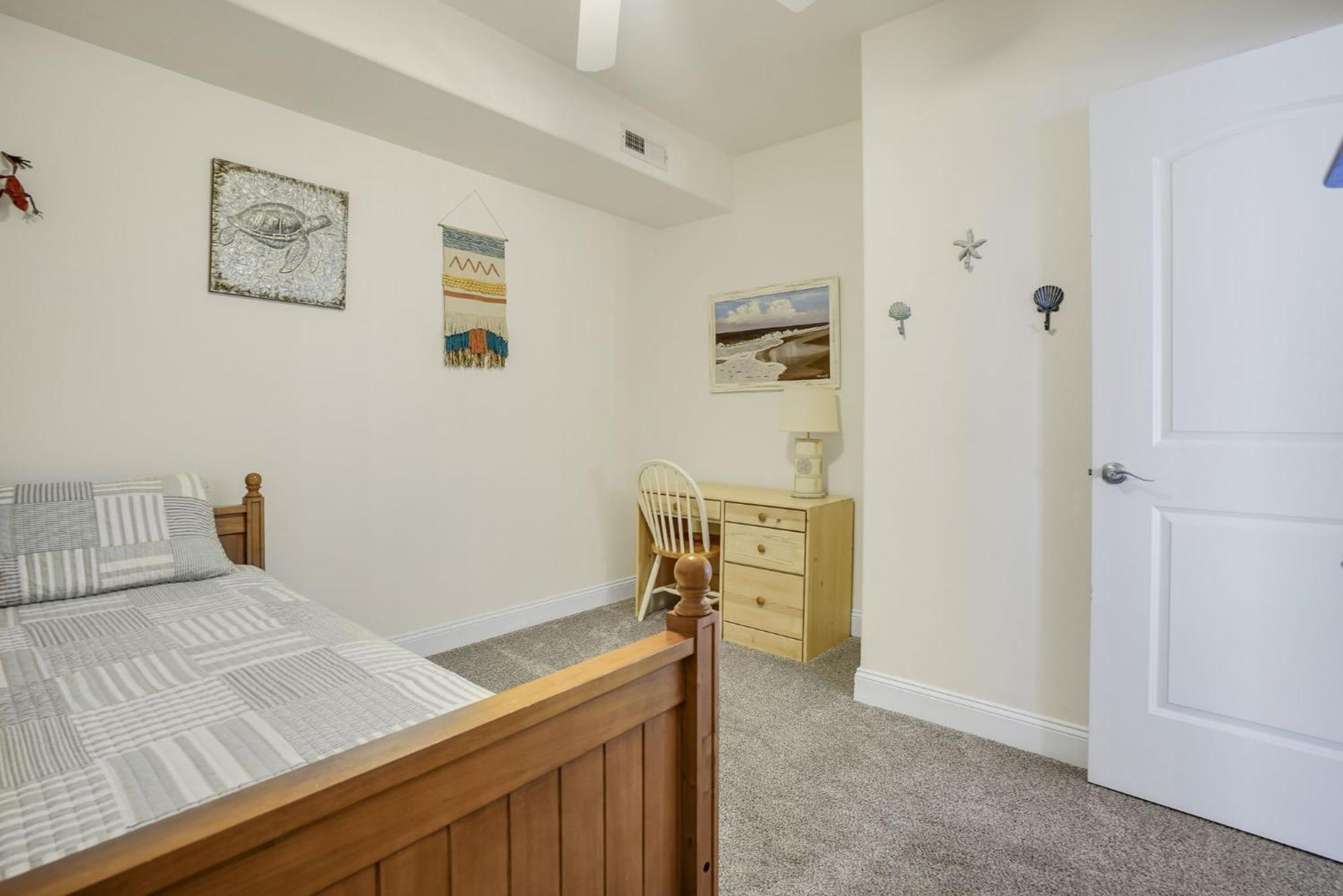 Sunset Bay 118 - Waterfront, Deep-water Boat Slip! *