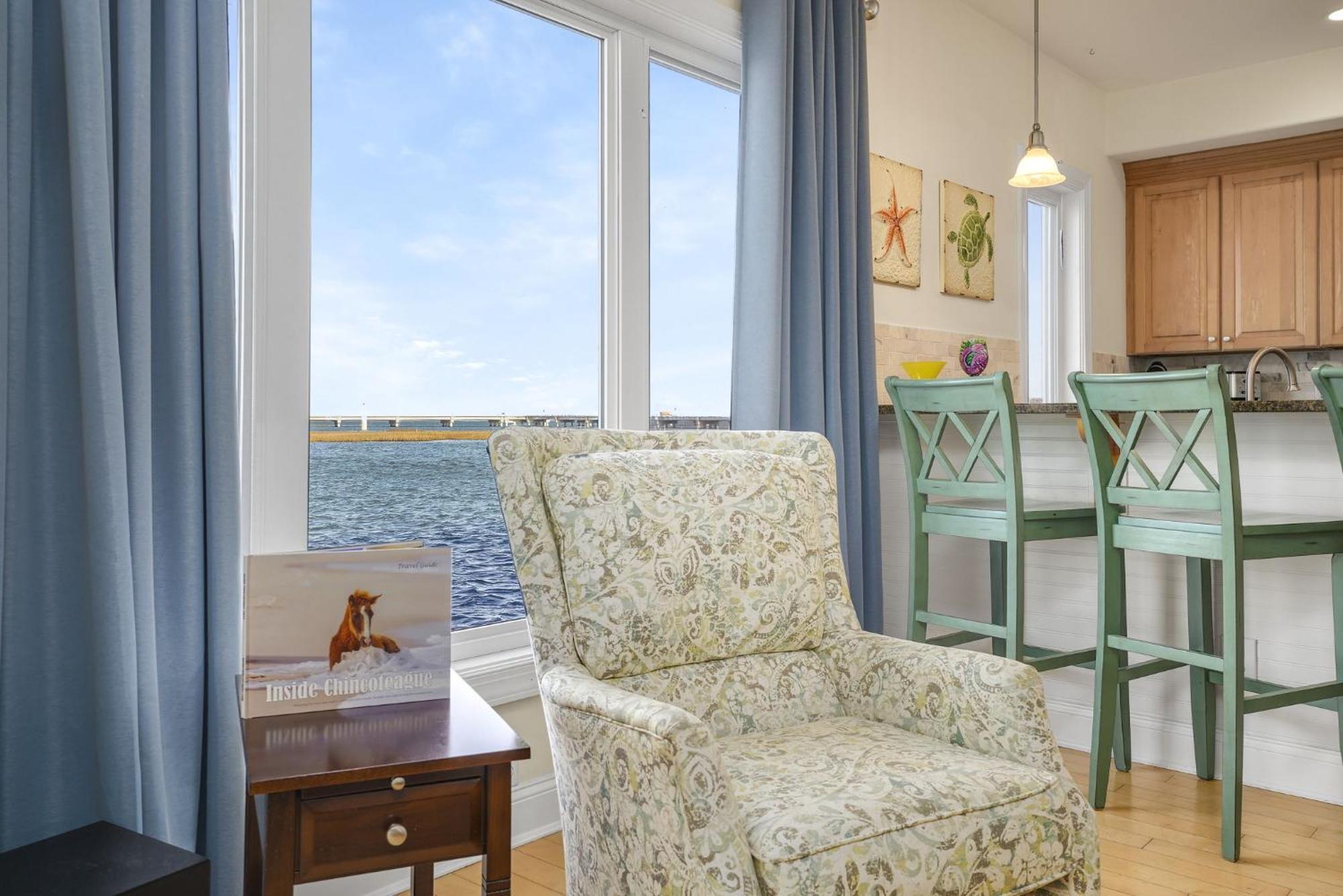 Sunset Bay 118 - Waterfront, Deep-water Boat Slip! Holiday home Chincoteague