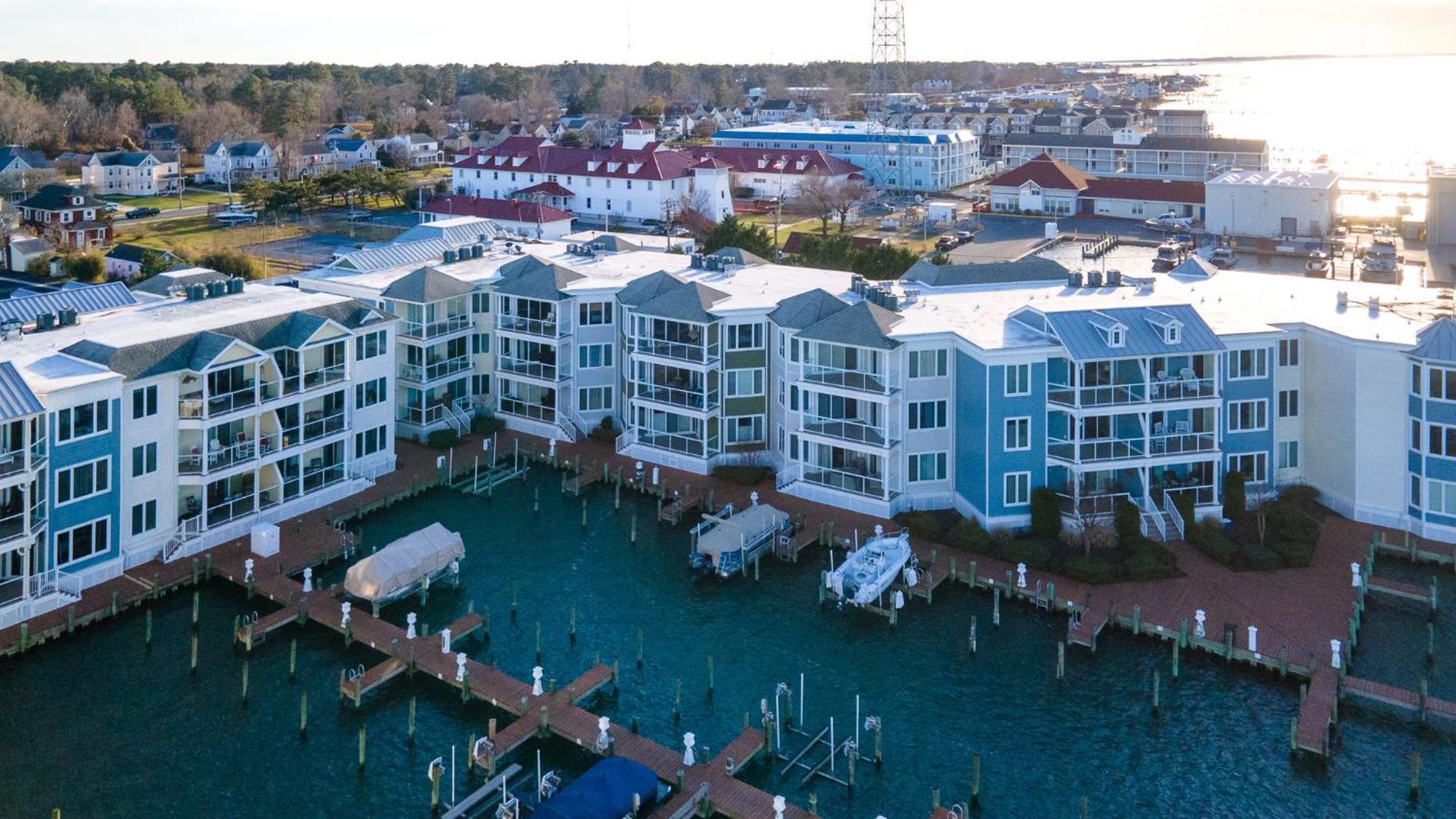 Sunset Bay 118 - Waterfront, Deep-water Boat Slip! Chincoteague