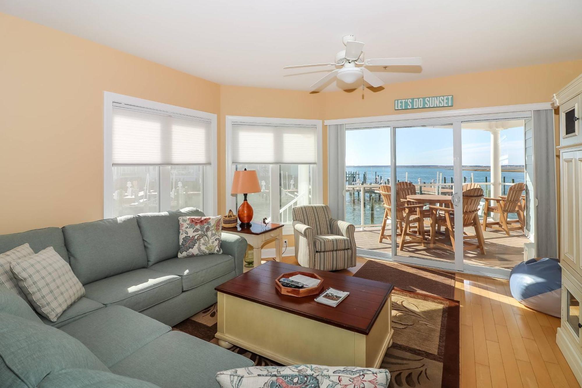 Sunset Bay 116 - Waterfront With Shared Pool! Chincoteague