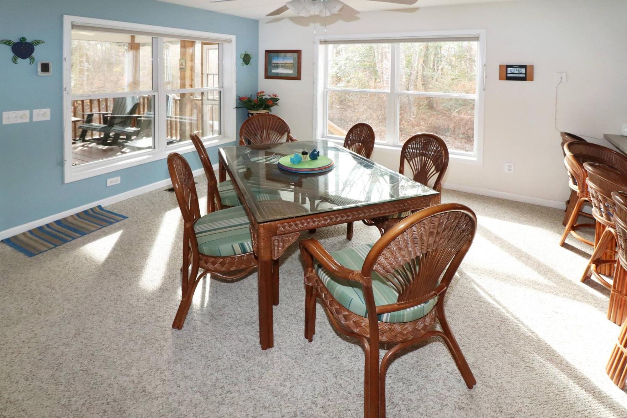 Holiday home Sundance - In Town With Screened Porch!