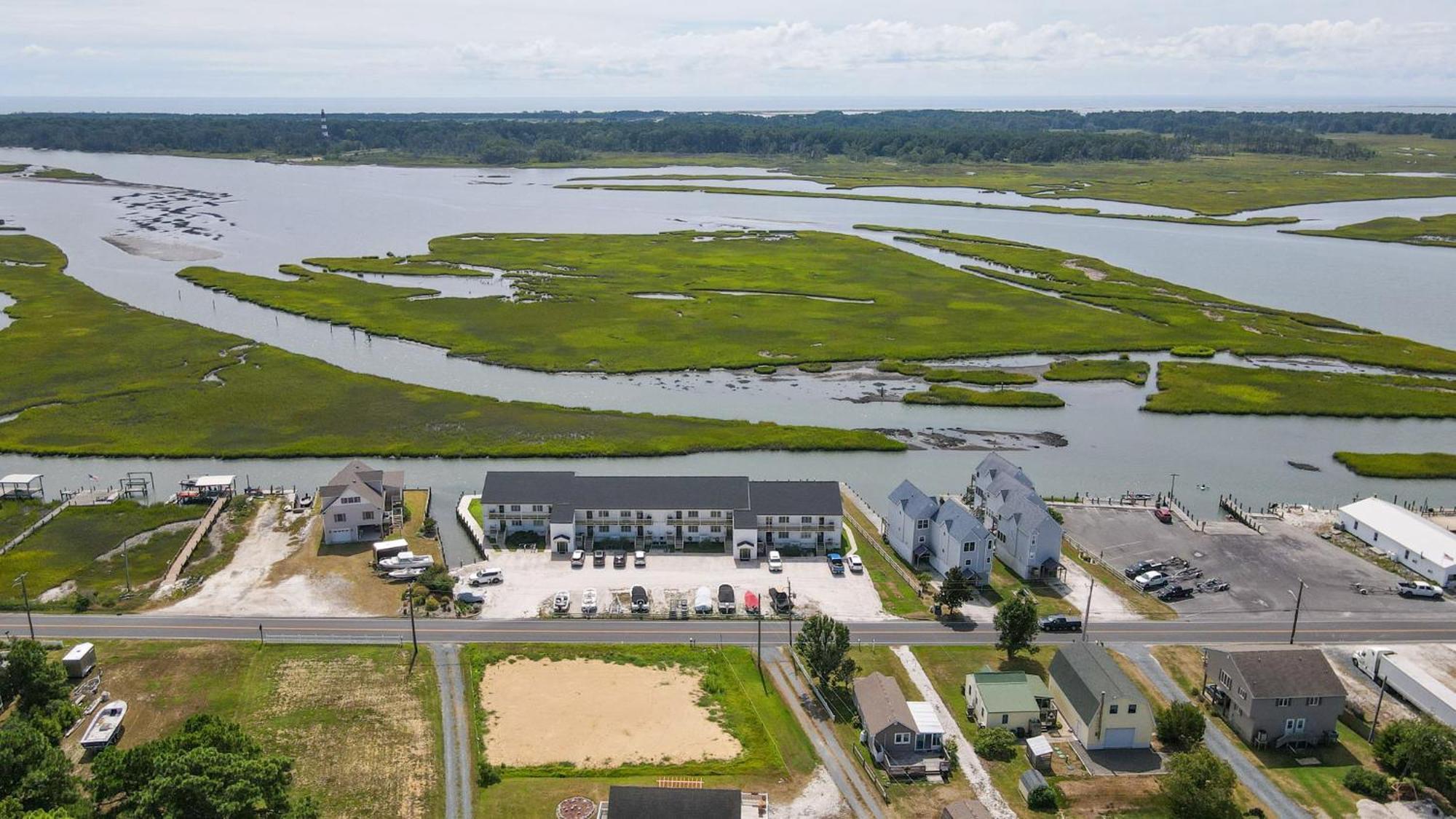 Stingray - Waterfront & Waterside Balcony! * Chincoteague