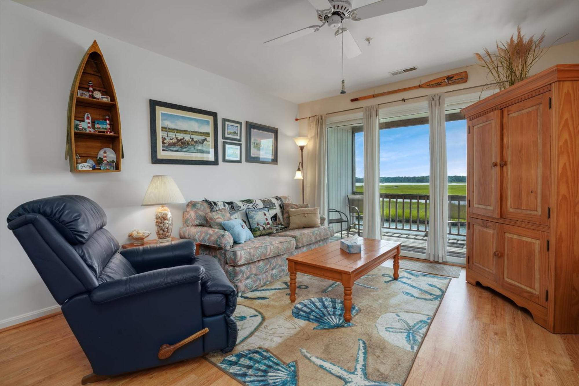 Holiday home Stingray - Waterfront & Waterside Balcony! Chincoteague