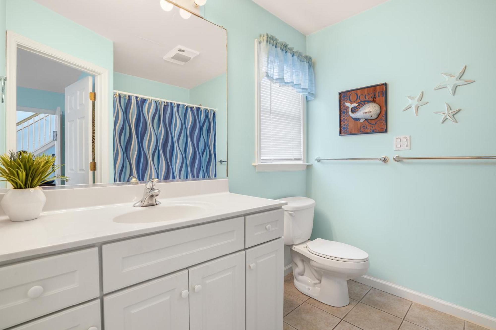 Seas The Day - Water Views, Shared Pool! Holiday home