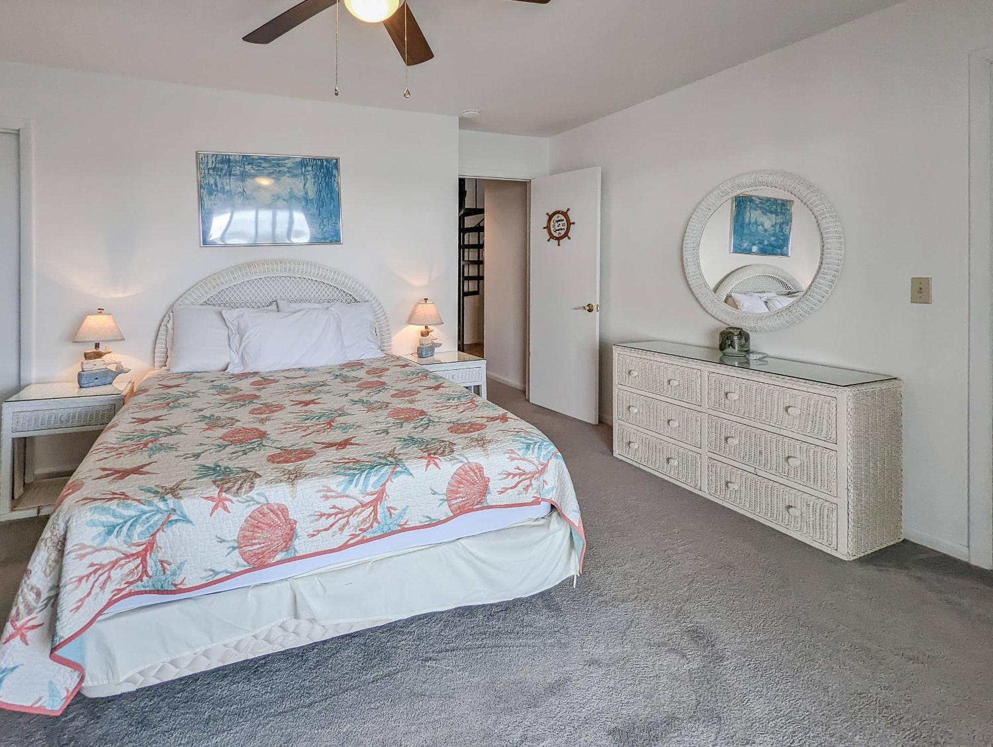 Pony View - Pet Friendly, Waterfront With Boat Slip! * Chincoteague