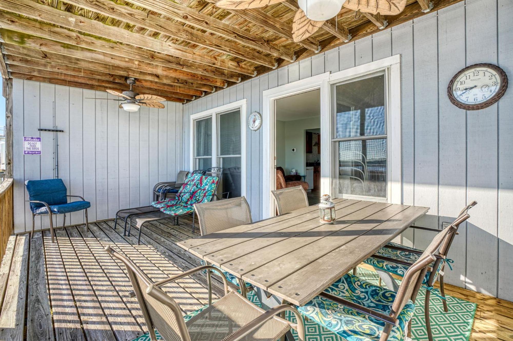 Piney Island Paradise - Waterfront With Pier & Patio! Holiday home