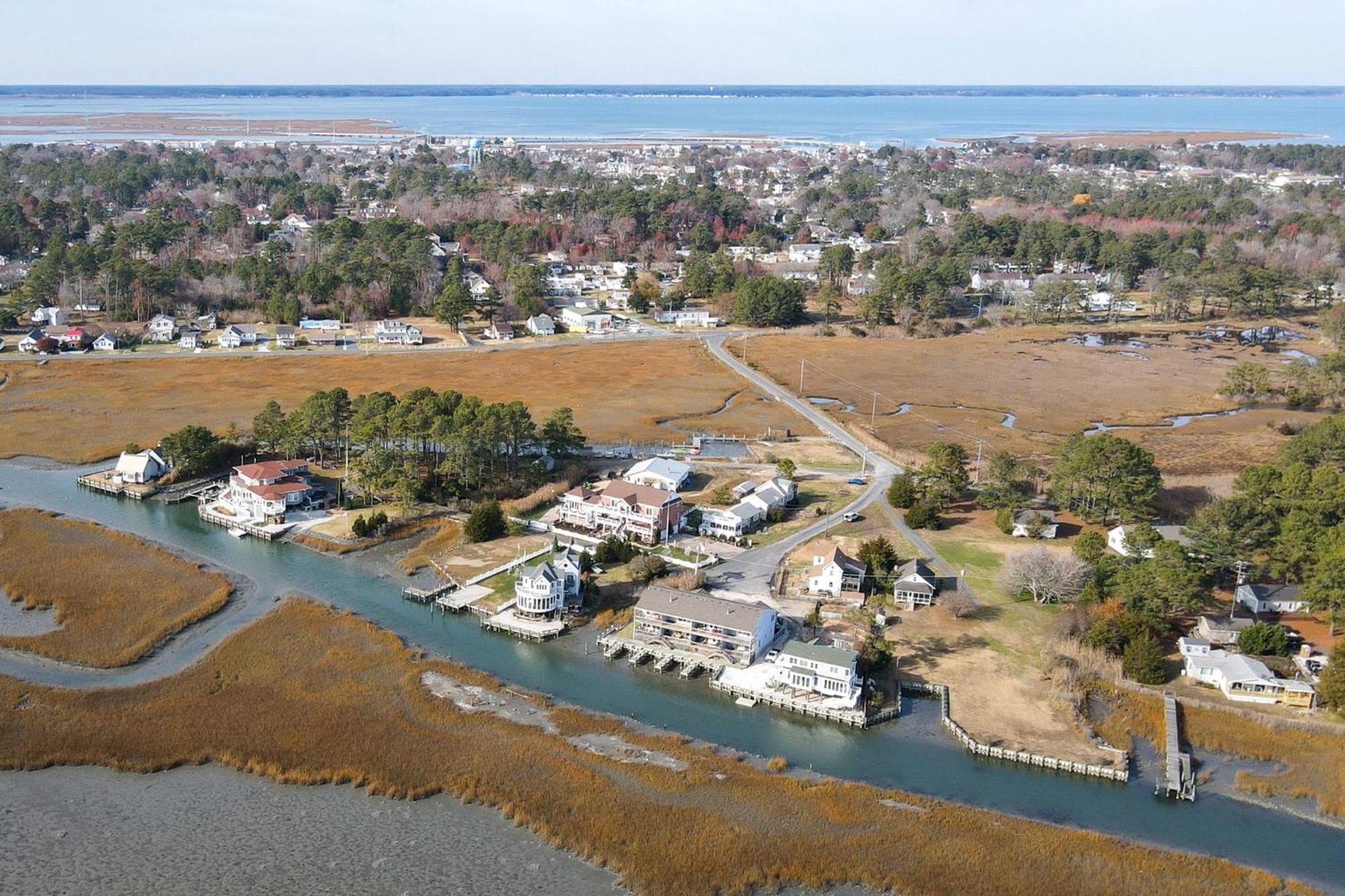 Piney Island Paradise - Waterfront With Pier & Patio! * Chincoteague