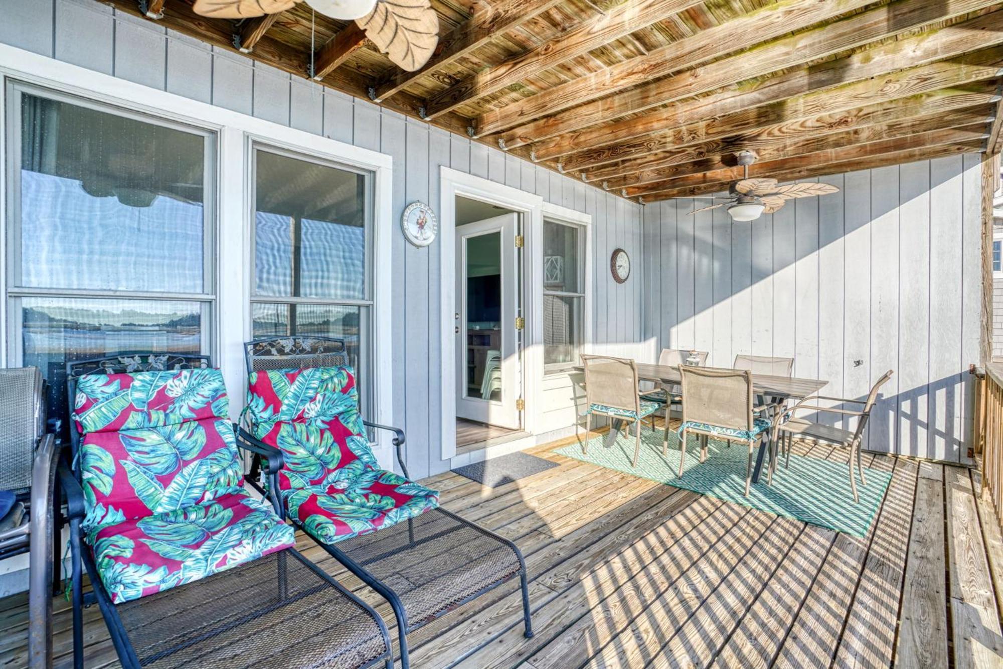 Piney Island Paradise - Waterfront With Pier & Patio! Holiday home Chincoteague