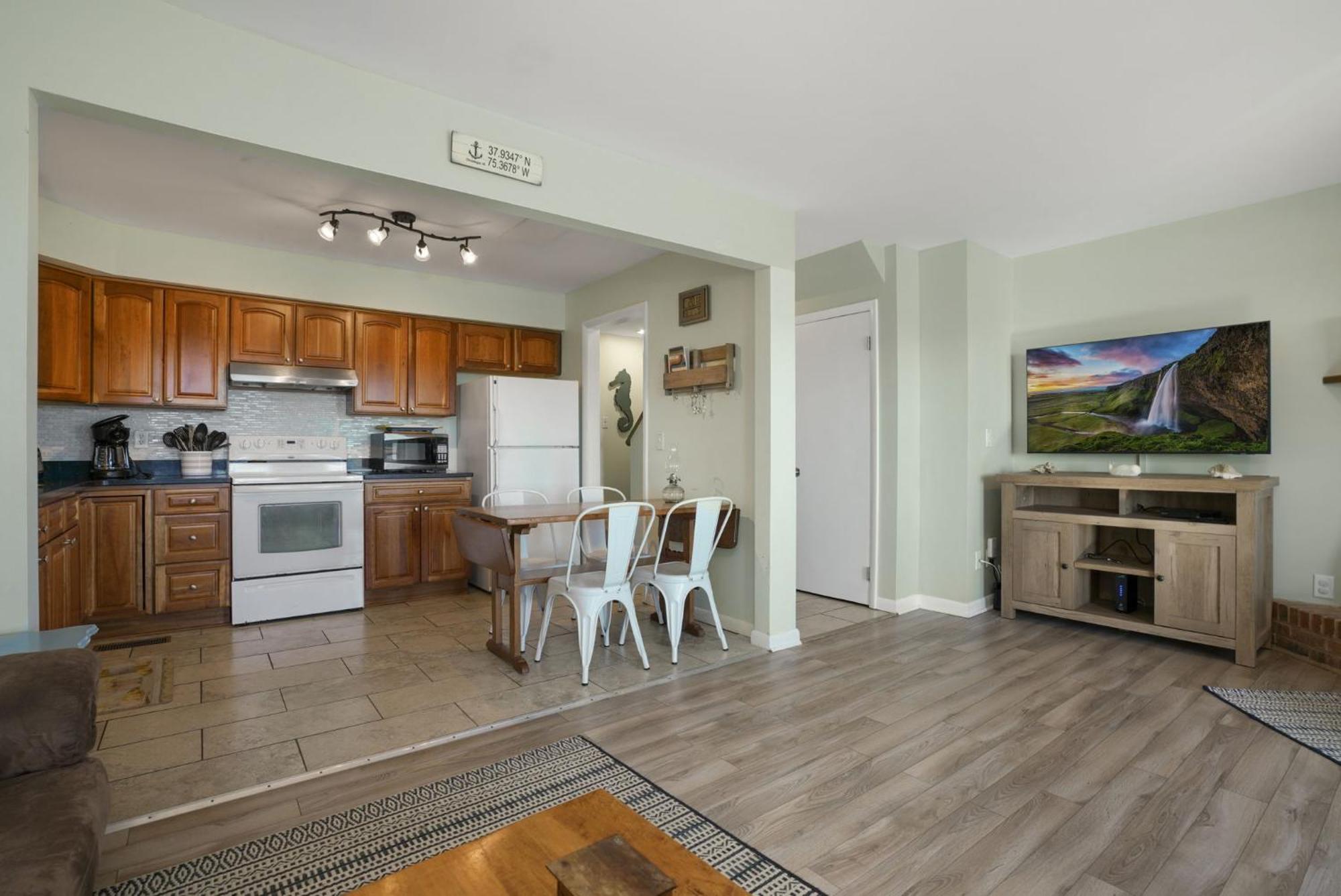 Piney Island Paradise - Waterfront With Pier & Patio! * Chincoteague