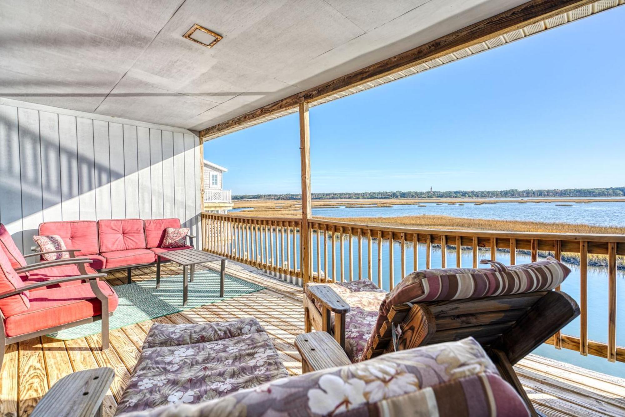 Piney Island Paradise - Waterfront With Pier & Patio! Holiday home *