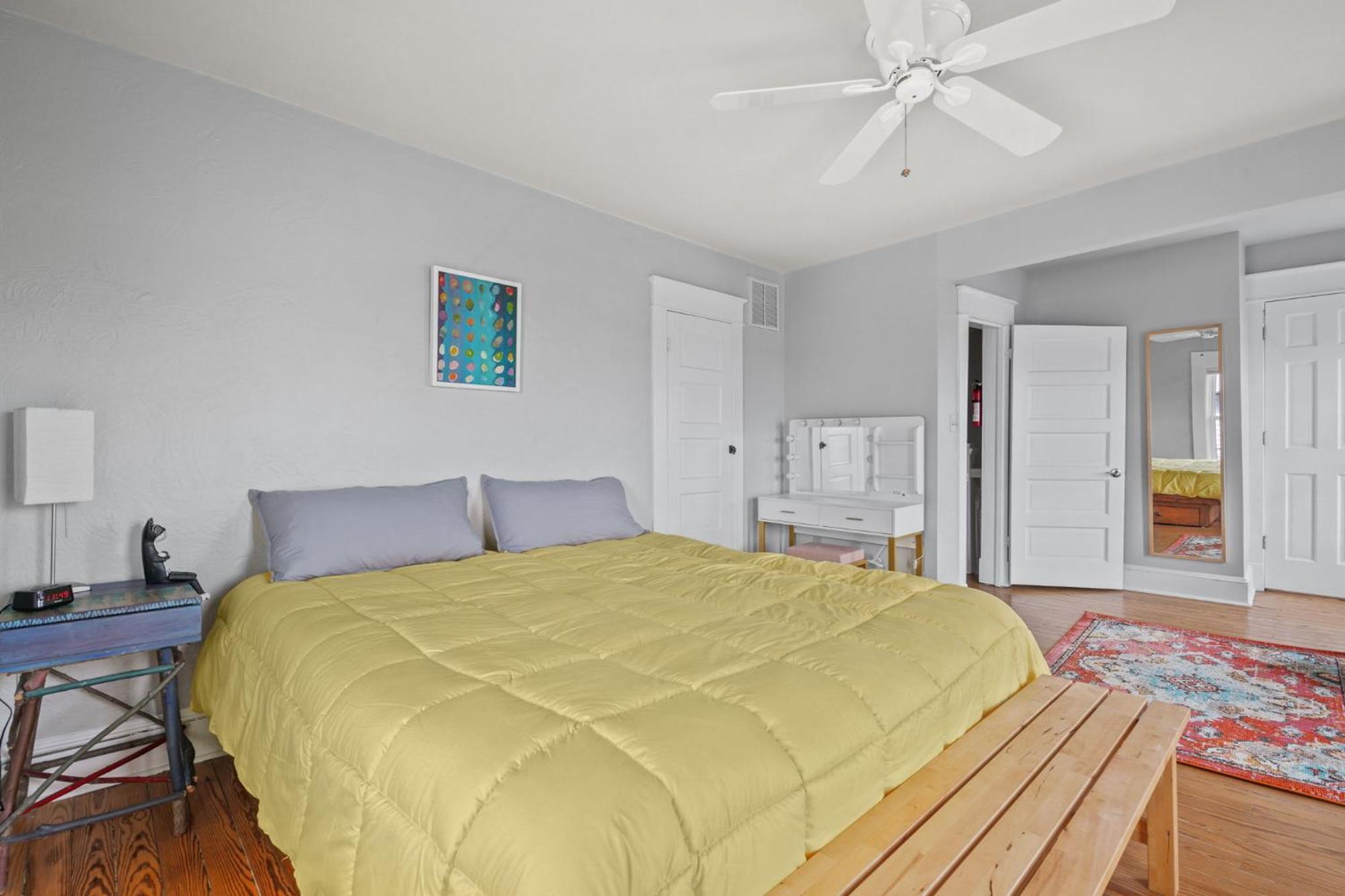 Holiday home Oasis On Main - Charming Victorian On Main Street! Chincoteague