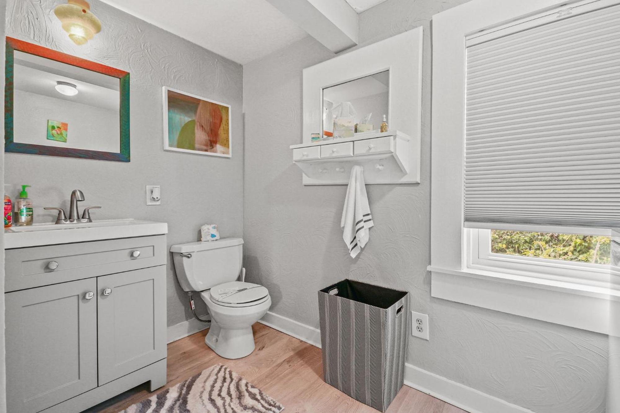 Holiday home Oasis On Main - Charming Victorian On Main Street! Chincoteague