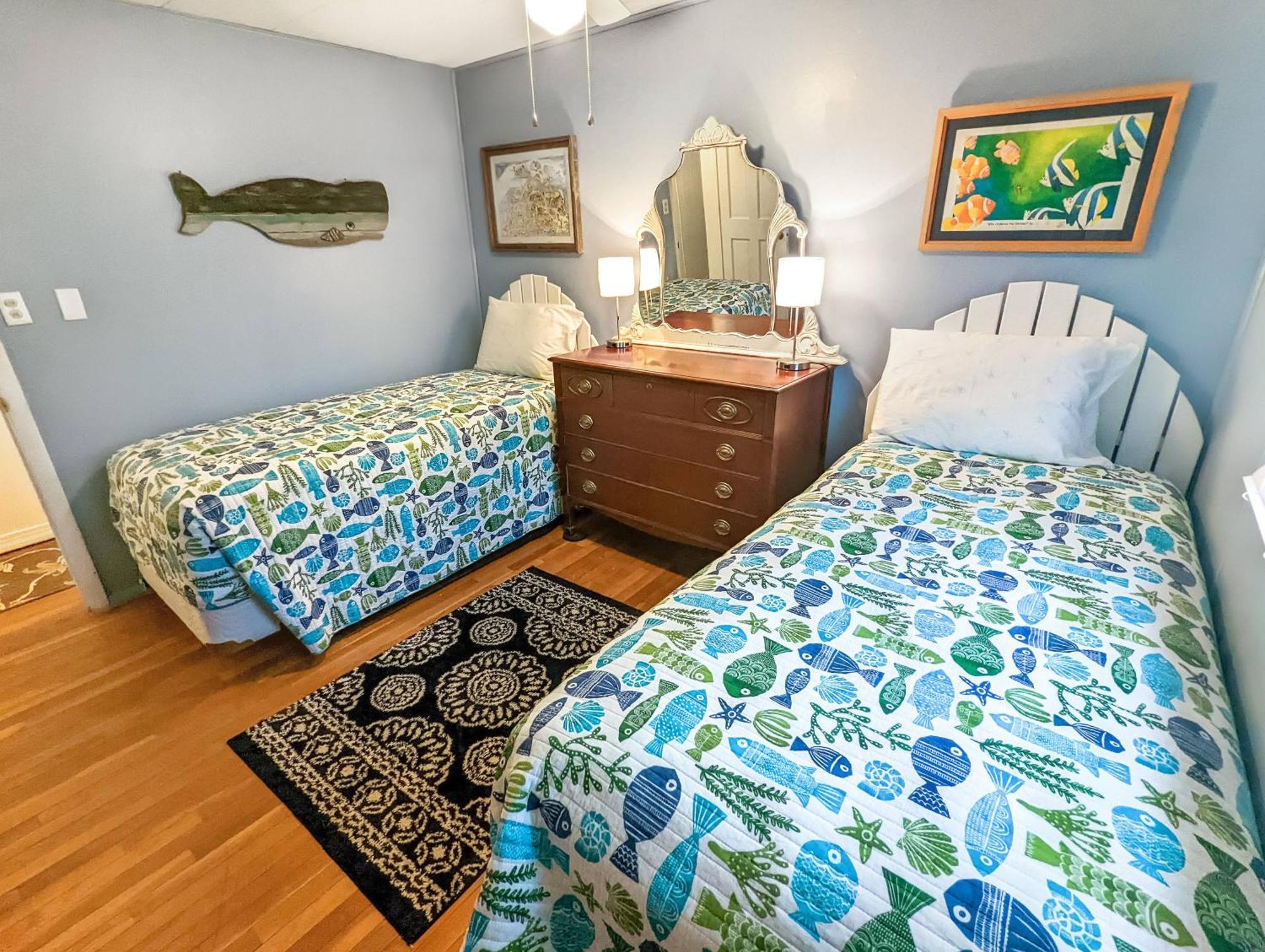 Mermaid Crossing - Pet Friendly, Waterfront With Dock! * Chincoteague