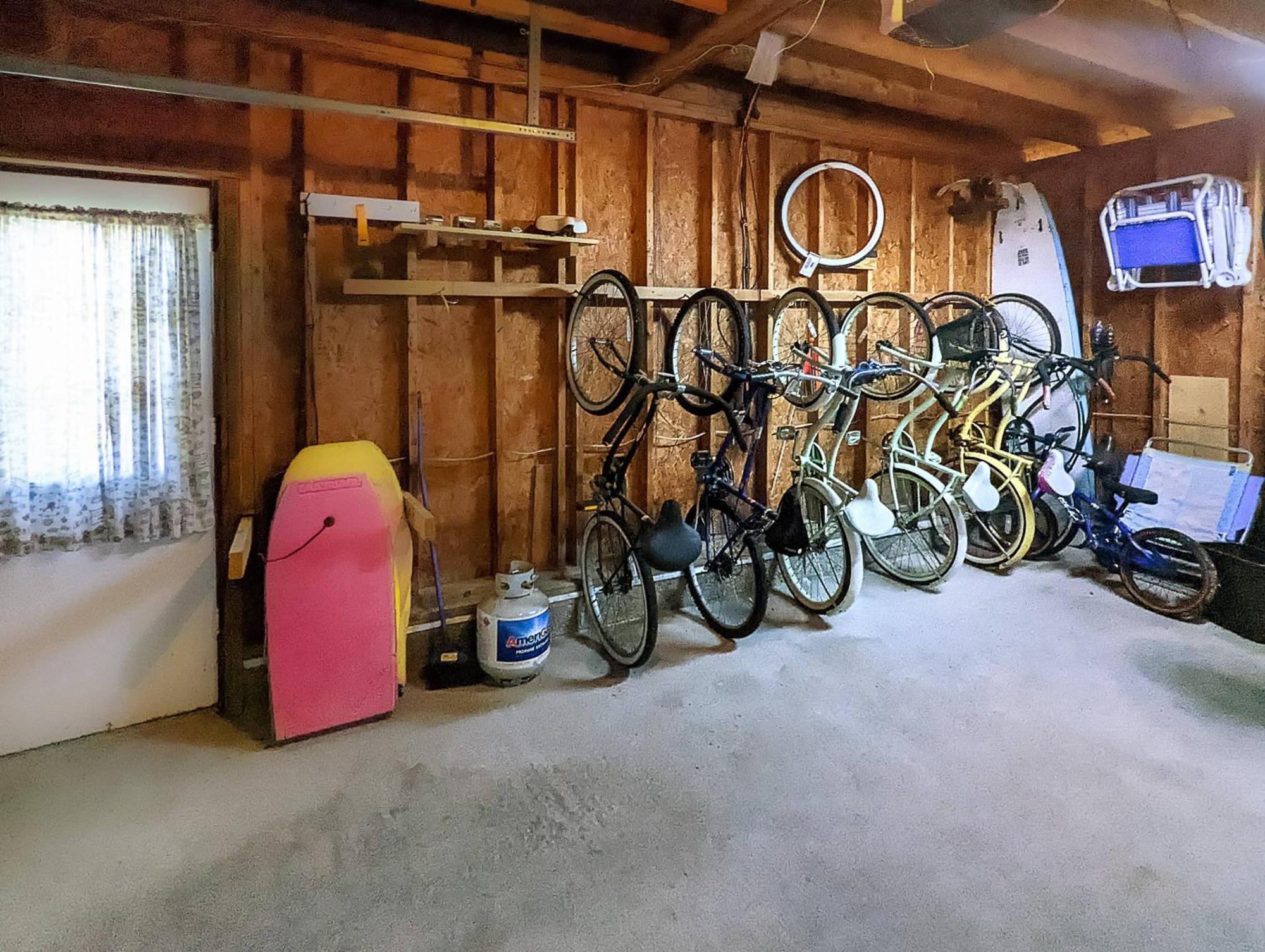 Holiday home Mermaid Crossing - Pet Friendly, Waterfront With Dock! *