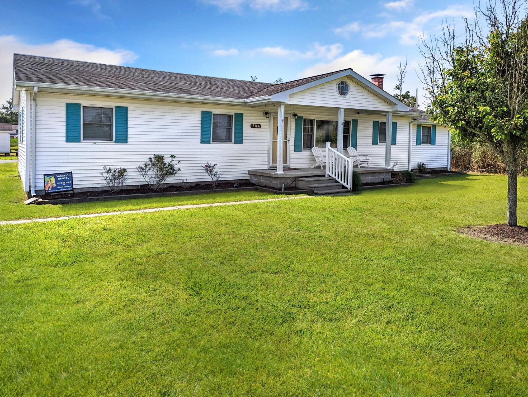 Holiday home Mermaid Crossing - Pet Friendly, Waterfront With Dock! Chincoteague