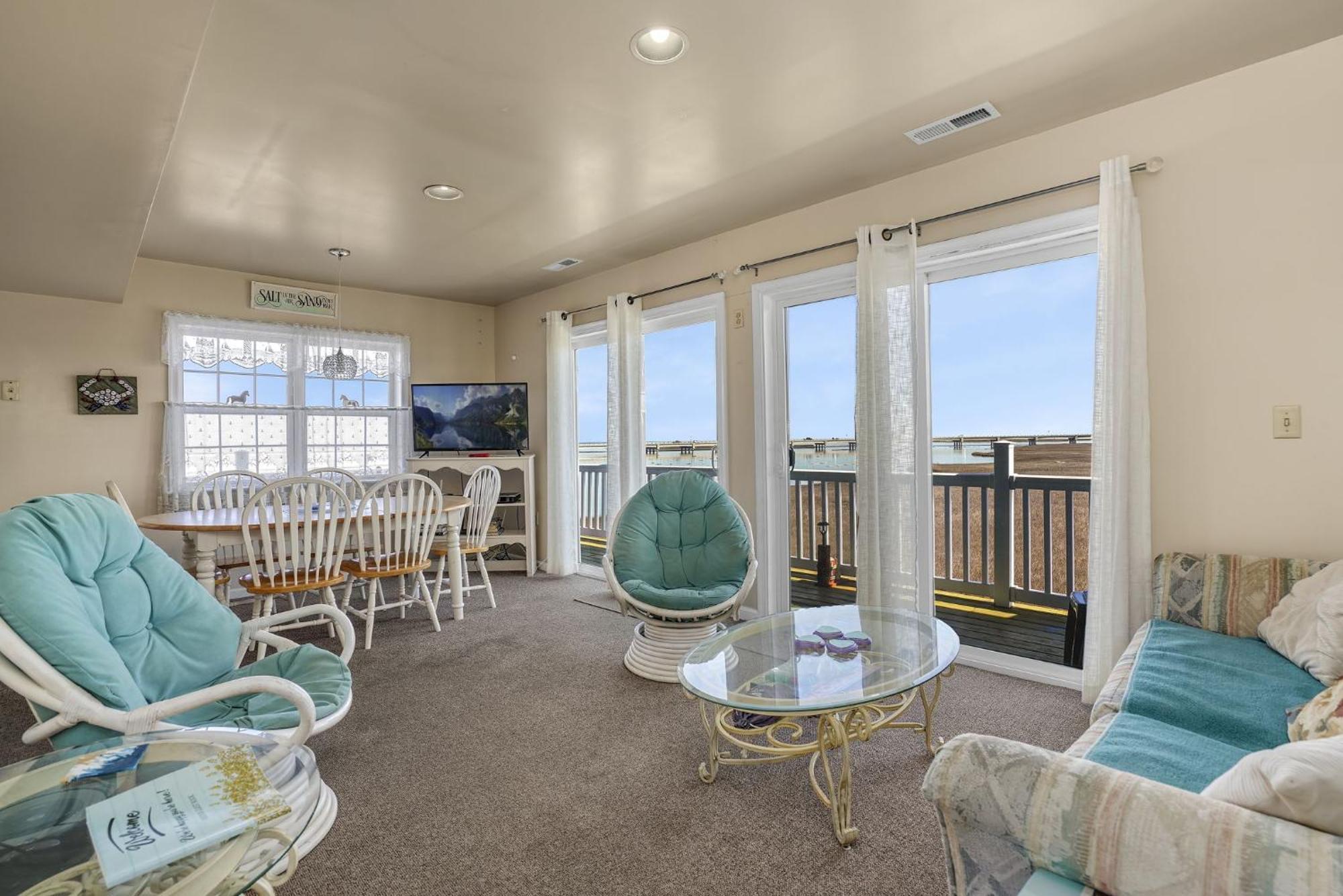 Magic Moments - Waterfront On Marsh Island! Holiday home *