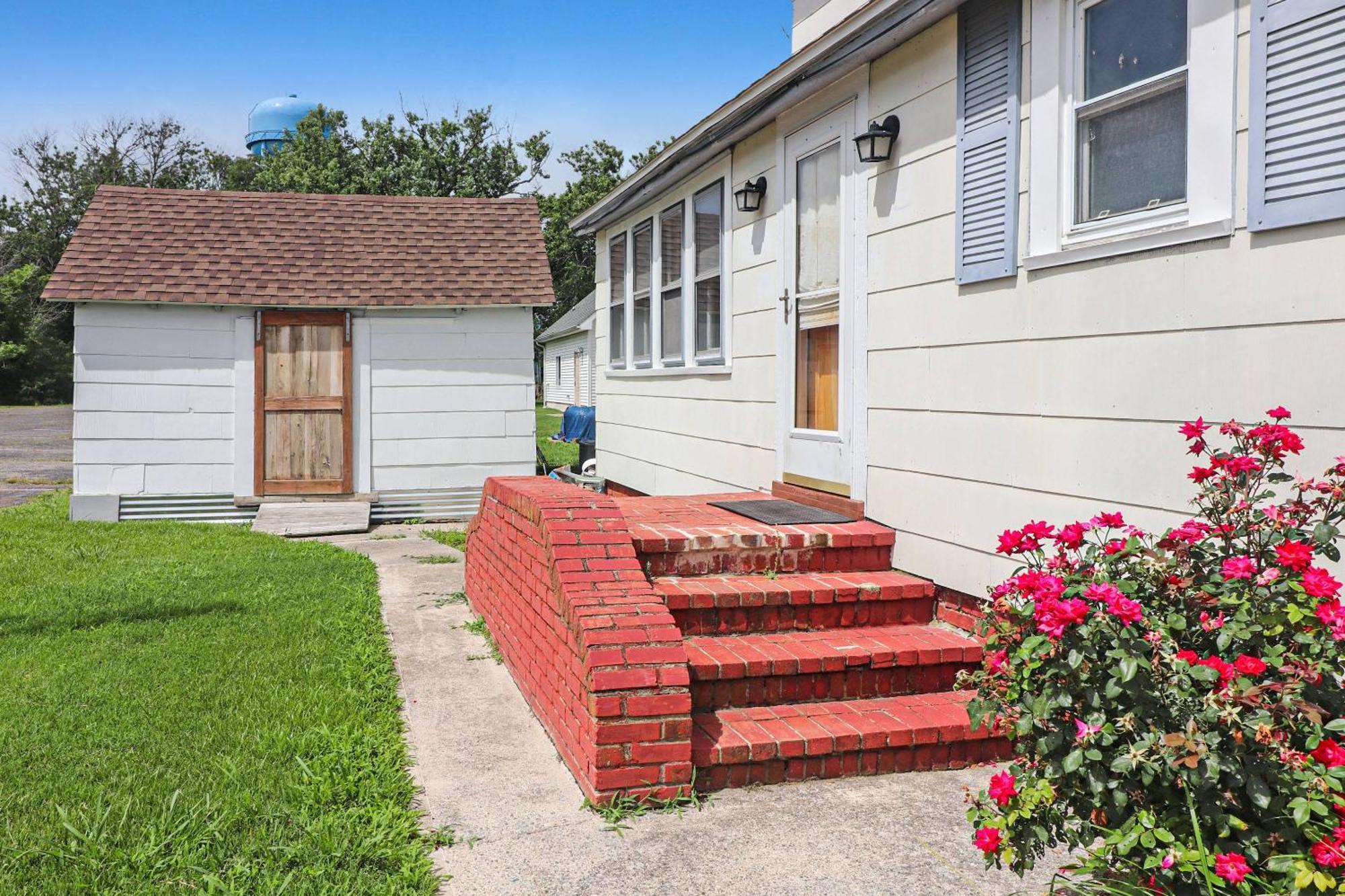 Holiday home Lottie's Lookout - In Town; Pet Friendly; Fire Pit! *