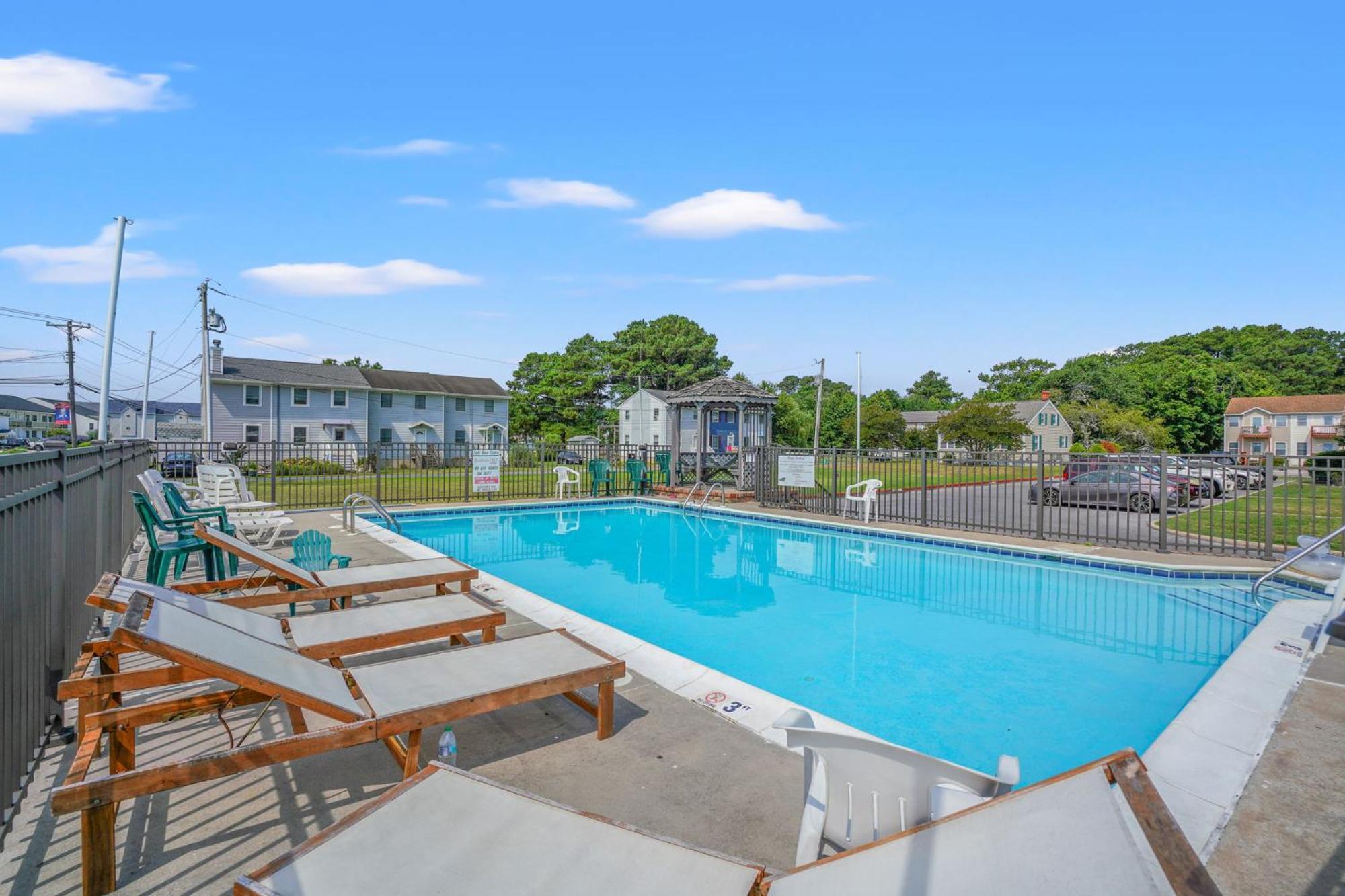 Holiday home Lighthouse Estates 8 - Water Views & Shared Pool! *