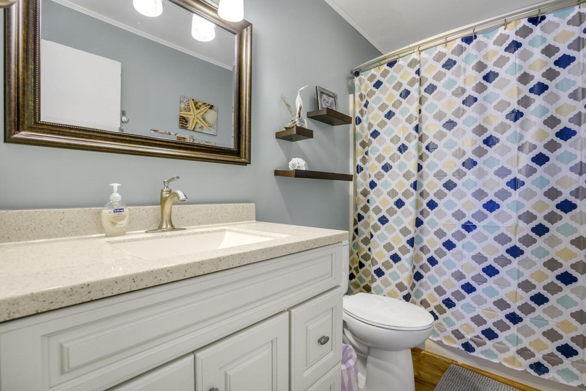 Lighthouse Estates 8 - Water Views & Shared Pool! Chincoteague