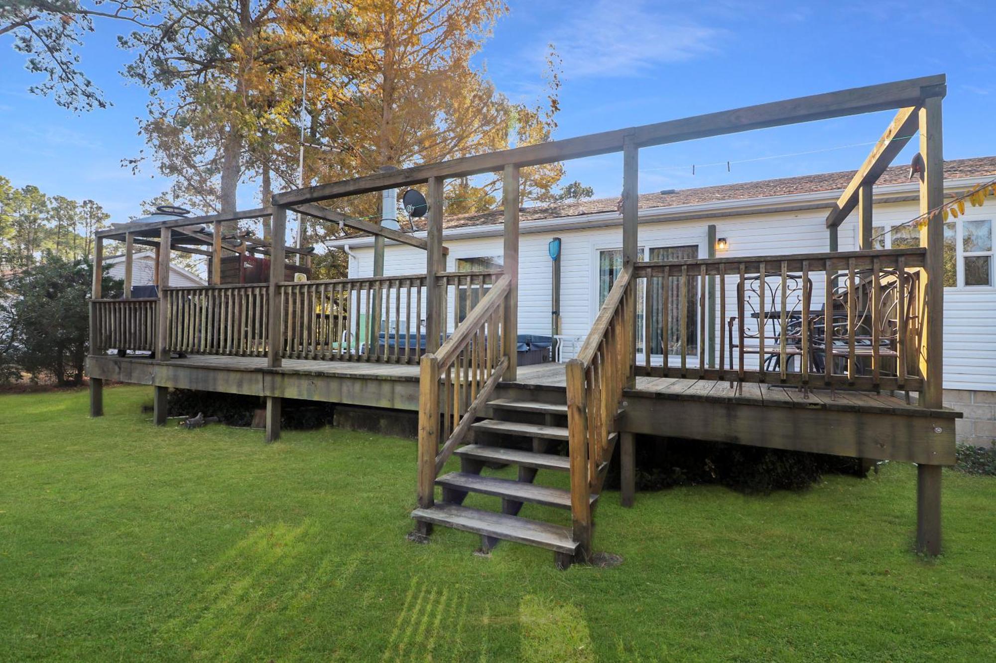 Island Thyme - Hot Tub & Carnival Location!