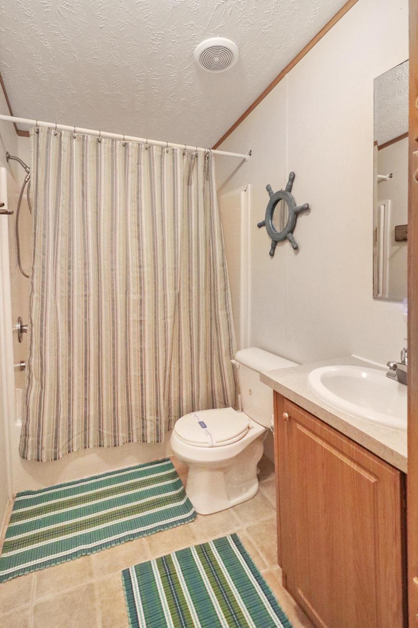 Holiday home Island Thyme - Hot Tub & Carnival Location! *