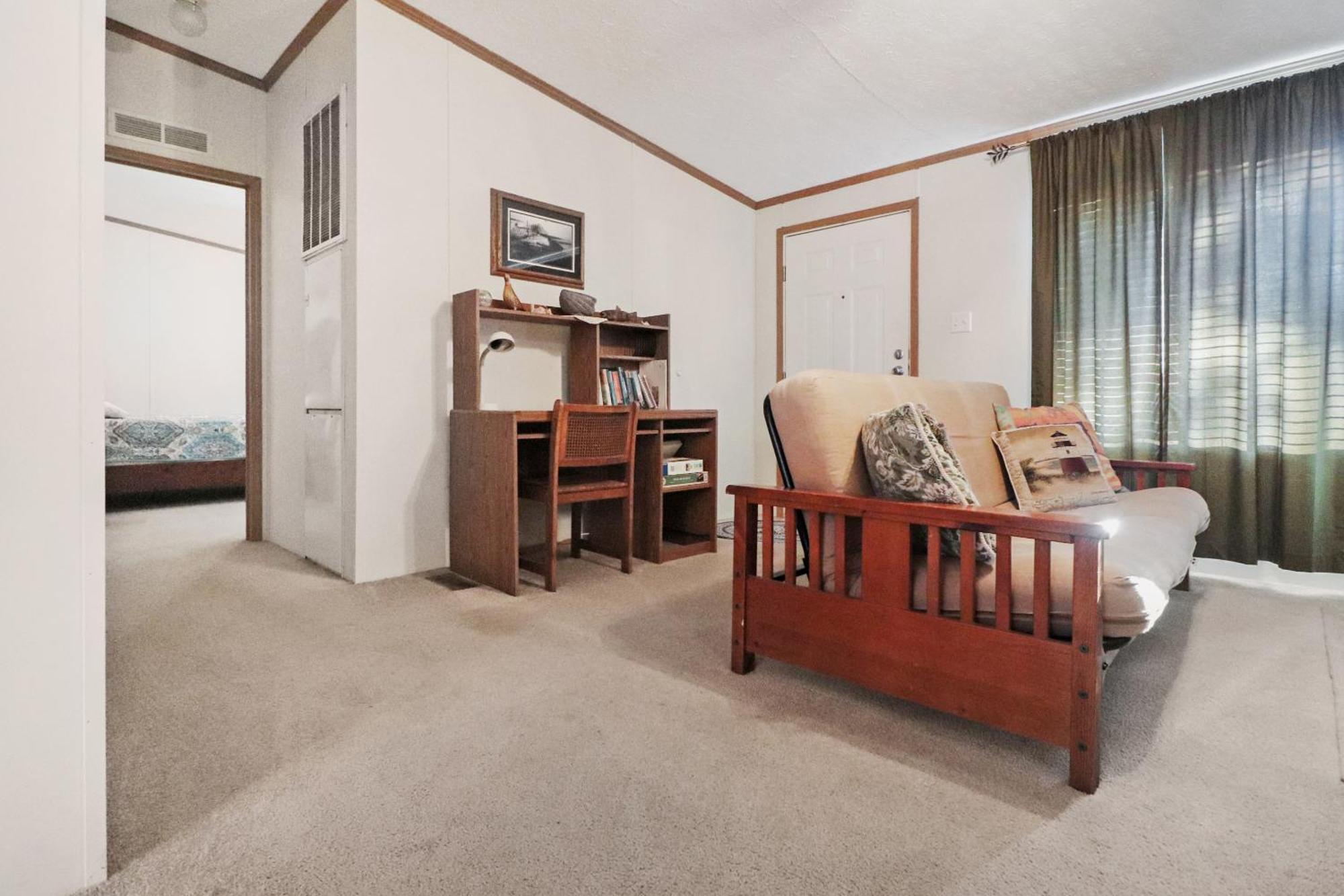Island Thyme - Hot Tub & Carnival Location!